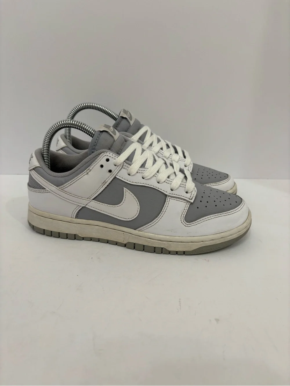 Nike Dunk low size 6